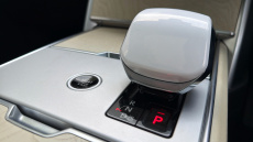 Land Rover Range Rover 4.4 P615 V8 SV 4dr Auto Petrol Estate